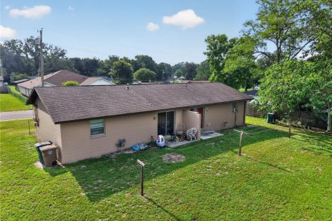Commercial property in Ocala, Florida 8 bedrooms, 115.2 sq.m. № 2236270 - photo 10