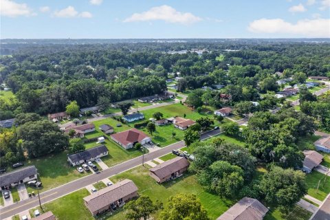 Commercial property in Ocala, Florida 8 bedrooms, 115.2 sq.m. № 2236270 - photo 15