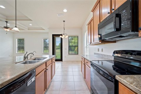 House in Lakeland, Florida 4 bedrooms, 212.28 sq.m. № 1871123 - photo 17