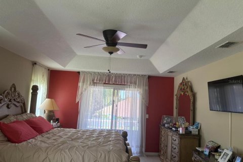 House in Clermont, Florida 4 bedrooms, 228.91 sq.m. № 1917619 - photo 21