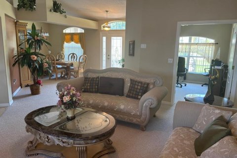 House in Clermont, Florida 4 bedrooms, 228.91 sq.m. № 1917619 - photo 13