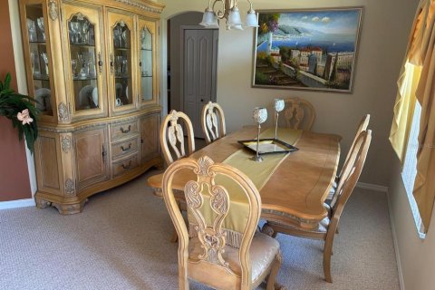 House in Clermont, Florida 4 bedrooms, 228.91 sq.m. № 1917619 - photo 15