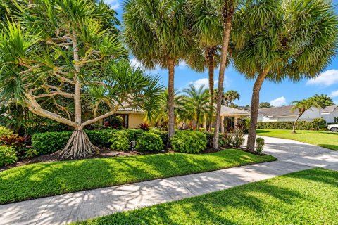 Villa ou maison à vendre à Delray Beach, Floride: 4 chambres, 311.5 m2 № 2421143 - photo 5