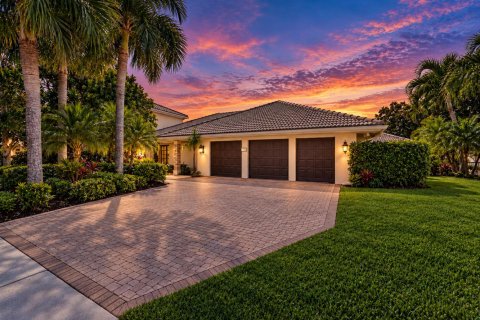 Villa ou maison à vendre à Delray Beach, Floride: 4 chambres, 311.5 m2 № 2421143 - photo 2