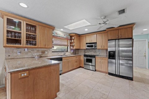 Villa ou maison à vendre à Delray Beach, Floride: 4 chambres, 311.5 m2 № 2421143 - photo 18