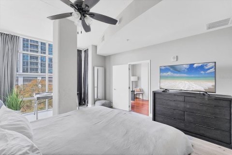 Condominio en alquiler en Orlando, Florida, 1 dormitorio, 99.5 m2 № 2098931 - foto 21