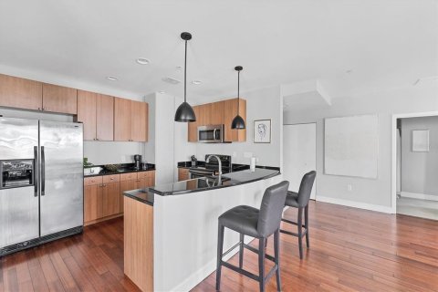 Condominio en alquiler en Orlando, Florida, 1 dormitorio, 99.5 m2 № 2098931 - foto 12