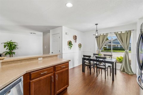 Townhouse in Lakeland, Florida 3 bedrooms, 148.83 sq.m. № 2225825 - photo 9