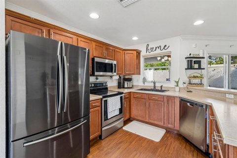 Townhouse in Lakeland, Florida 3 bedrooms, 148.83 sq.m. № 2225825 - photo 6