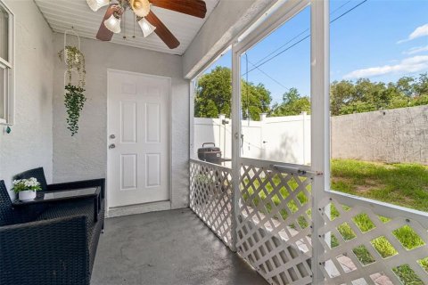 Townhouse in Lakeland, Florida 3 bedrooms, 148.83 sq.m. № 2225825 - photo 19