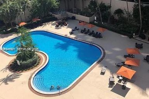 Купить кондоминиум в Майами, Флорида 1 спальня, 55.74м2, № 2267593 - фото 16