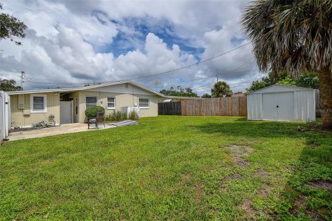 Casa en alquiler en Palm Harbor, Florida, 2 dormitorios, 72.46 m2 № 1816891 - foto 7