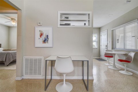 Casa en alquiler en Palm Harbor, Florida, 2 dormitorios, 72.46 m2 № 1816891 - foto 15