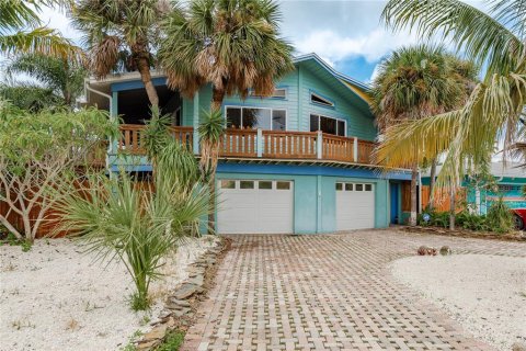 Купить виллу или дом в Галфпорта, Флорида 6 комнат, 211.82м2, № 1898801 - фото 2