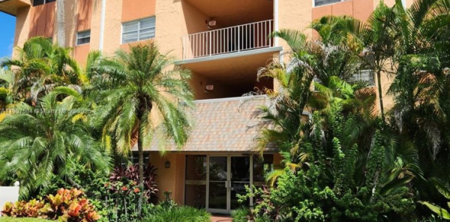 Appartement à Miami, Floride 1 chambre, 65.03 m2 № 2297633