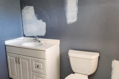 Appartement à louer à Miami, Floride: 1 chambre, 65.03 m2 № 2297633 - photo 7