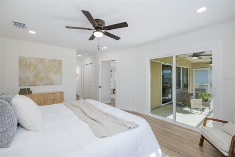 Villa ou maison à vendre à New Port Richey, Floride: 4 chambres, 191.94 m2 № 2223664 - photo 27
