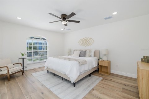 Villa ou maison à vendre à New Port Richey, Floride: 4 chambres, 191.94 m2 № 2223664 - photo 25