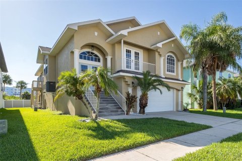 Villa ou maison à vendre à New Port Richey, Floride: 4 chambres, 191.94 m2 № 2223664 - photo 4