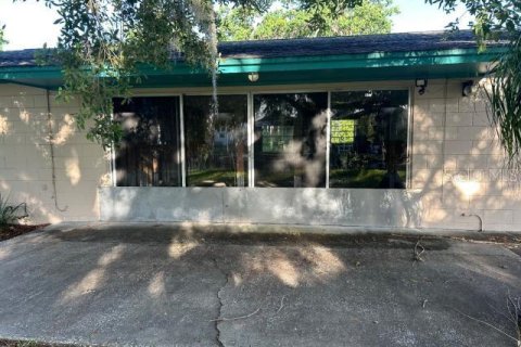 House in Crystal River, Florida 3 bedrooms, 152.55 sq.m. № 1781101 - photo 4