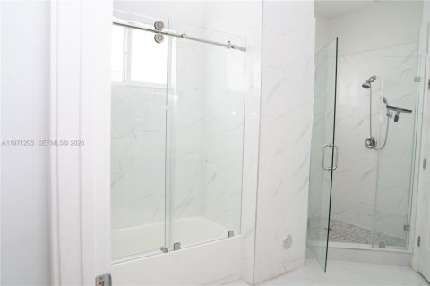 Villa ou maison à vendre à Homestead, Floride: 4 chambres, 243.68 m2 № 2032127 - photo 11