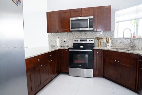 Villa ou maison à vendre à Homestead, Floride: 4 chambres, 243.68 m2 № 2032127 - photo 7