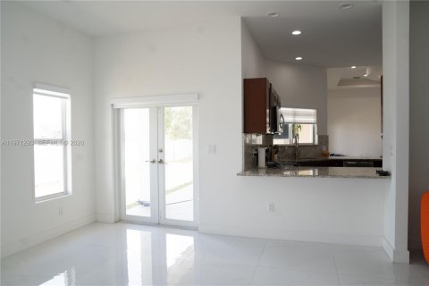 Villa ou maison à vendre à Homestead, Floride: 4 chambres, 243.68 m2 № 2032127 - photo 19