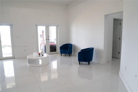 Villa ou maison à vendre à Homestead, Floride: 4 chambres, 243.68 m2 № 2032127 - photo 5