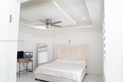 Villa ou maison à vendre à Homestead, Floride: 4 chambres, 243.68 m2 № 2032127 - photo 15