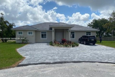 Villa ou maison à Homestead, Floride 4 chambres, 243.68 m2 № 2032127