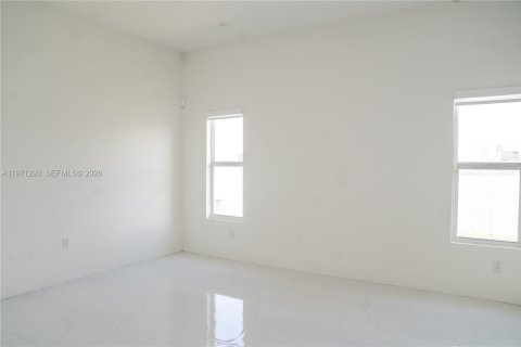 Villa ou maison à vendre à Homestead, Floride: 4 chambres, 243.68 m2 № 2032127 - photo 18