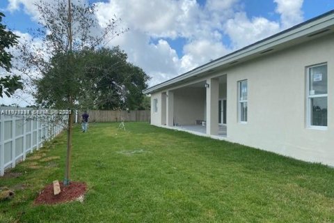 Villa ou maison à vendre à Homestead, Floride: 4 chambres, 243.68 m2 № 2032127 - photo 3