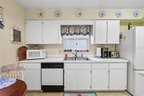 Casa en venta en Lakeland, Florida, 2 dormitorios, 123.1 m2 № 2091701 - foto 16