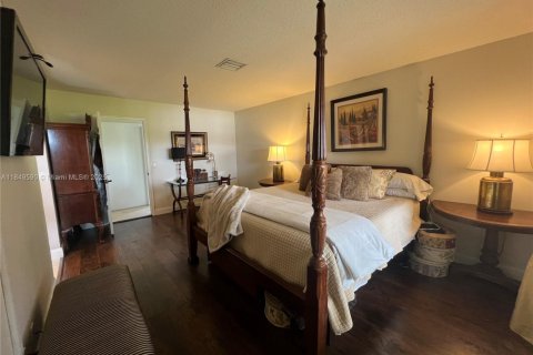 Townhouse in Palm Beach Gardens, Florida 3 bedrooms, 176.98 sq.m. № 1875661 - photo 21