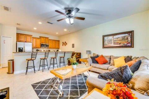 Adosado en venta en Kissimmee, Florida, 4 dormitorios, 176.7 m2 № 2240017 - foto 4