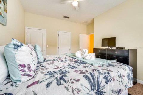 Adosado en venta en Kissimmee, Florida, 4 dormitorios, 176.7 m2 № 2240017 - foto 10