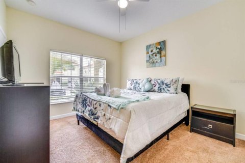 Adosado en venta en Kissimmee, Florida, 4 dormitorios, 176.7 m2 № 2240017 - foto 11