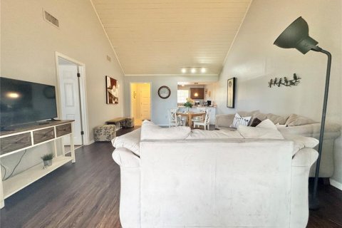 Adosado en alquiler en Apopka, Florida, 2 dormitorios, 91.04 m2 № 2099830 - foto 9