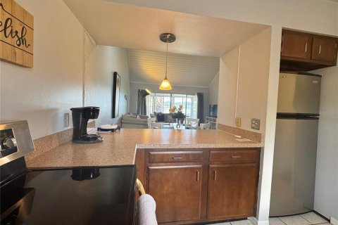 Adosado en alquiler en Apopka, Florida, 2 dormitorios, 91.04 m2 № 2099830 - foto 12