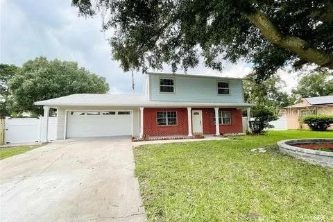 House in Kissimmee, Florida 5 bedrooms, 235.6 sq.m. № 2419840