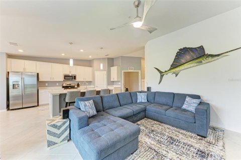 Condo in Venice, Florida, 2 bedrooms in WELLEN PARK  № 1762096 - photo 11