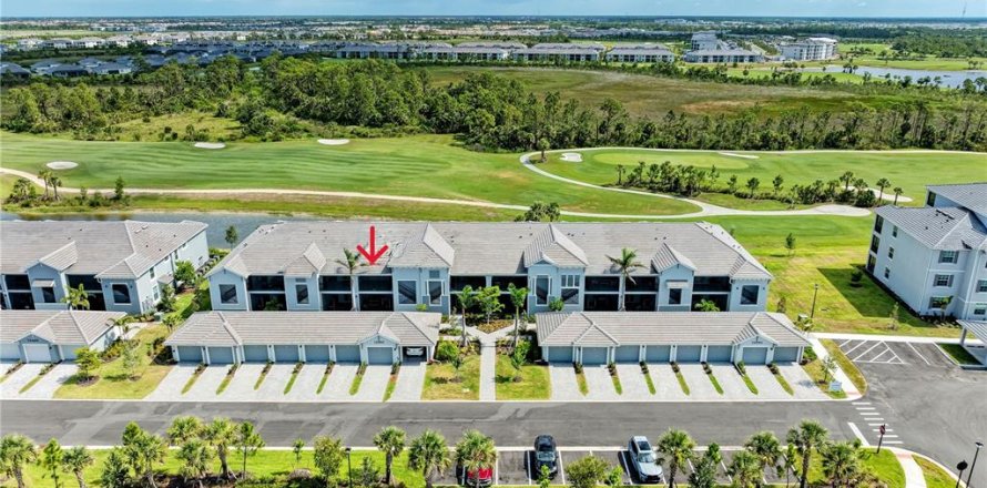 Condo in Venice, Florida, 2 bedrooms in WELLEN PARK № 1762096