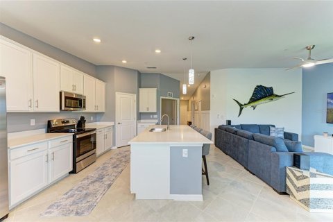 Condo in Venice, Florida, 2 bedrooms in WELLEN PARK  № 1762096 - photo 20