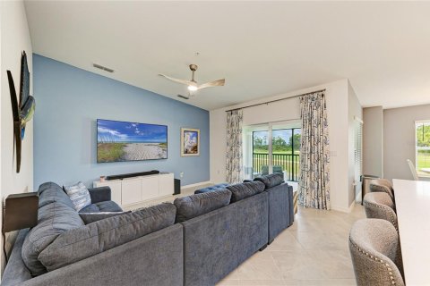 Condo in Venice, Florida, 2 bedrooms in WELLEN PARK  № 1762096 - photo 14