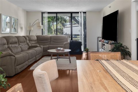 Condominio en venta en Aventura, Florida, 2 dormitorios, 98.66 m2 № 2000760 - foto 5