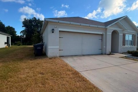 Casa en venta en Winter Haven, Florida, 3 dormitorios, 157 m2 № 2387493 - foto 3