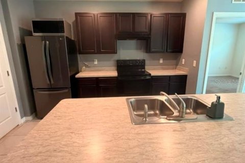 Casa en venta en Winter Haven, Florida, 3 dormitorios, 157 m2 № 2387493 - foto 12