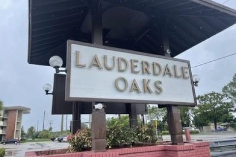 Condominio en venta en Lauderdale Lakes, Florida, 2 dormitorios, 94.85 m2 № 2083698 - foto 17