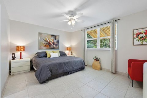 Condominio en venta en Lauderdale Lakes, Florida, 2 dormitorios, 94.85 m2 № 2083698 - foto 7