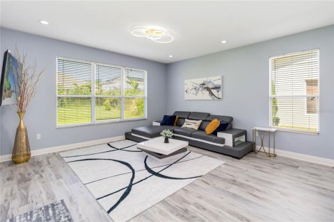 Casa en venta en Kissimmee, Florida, 4 dormitorios, 333.61 m2 № 1899328 - foto 20